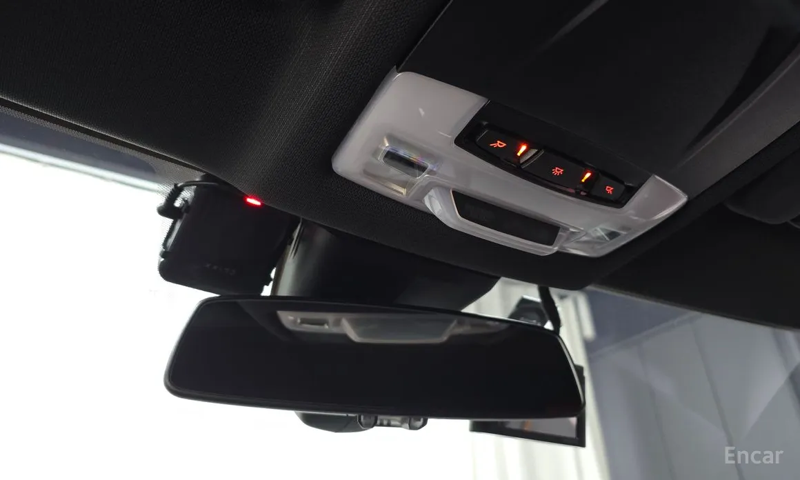 Фото 18 - Toyota Supra