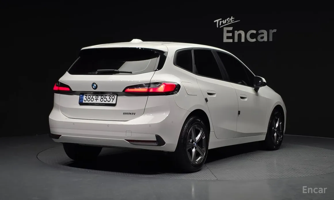 Фото 2 - BMW 2 Series