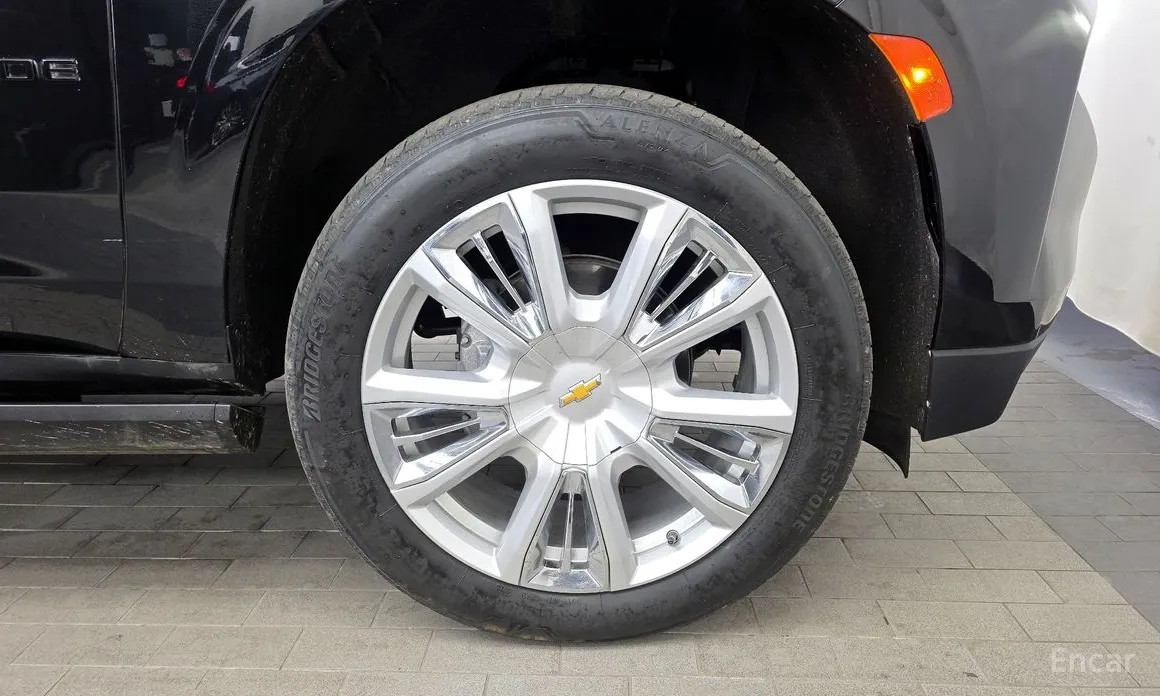 Фото 5 - Chevrolet Tahoe