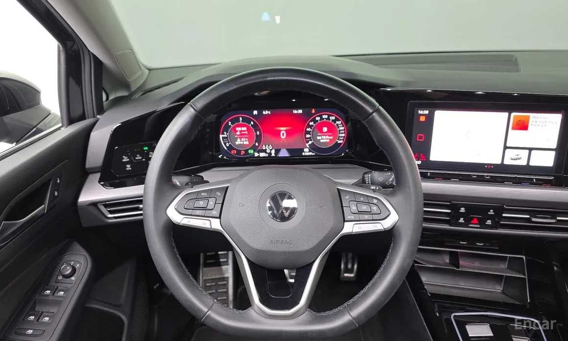 Фото 15 - Volkswagen Golf