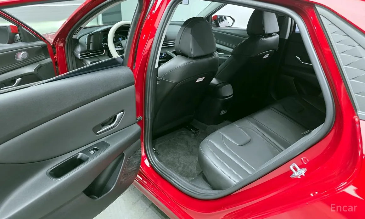 Фото 11 - Hyundai Avante