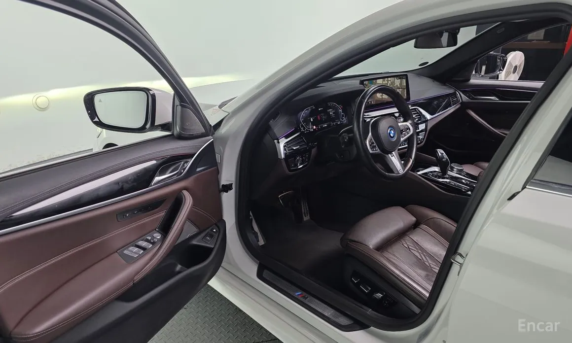 Фото 11 - BMW 5 Series