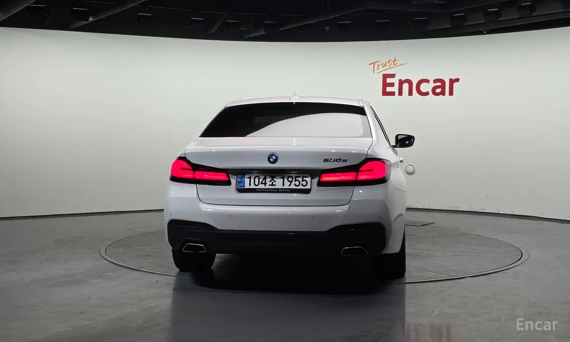 Фото 4 - BMW 5 Series