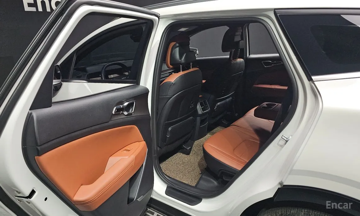 Фото 12 - Kia Sportage