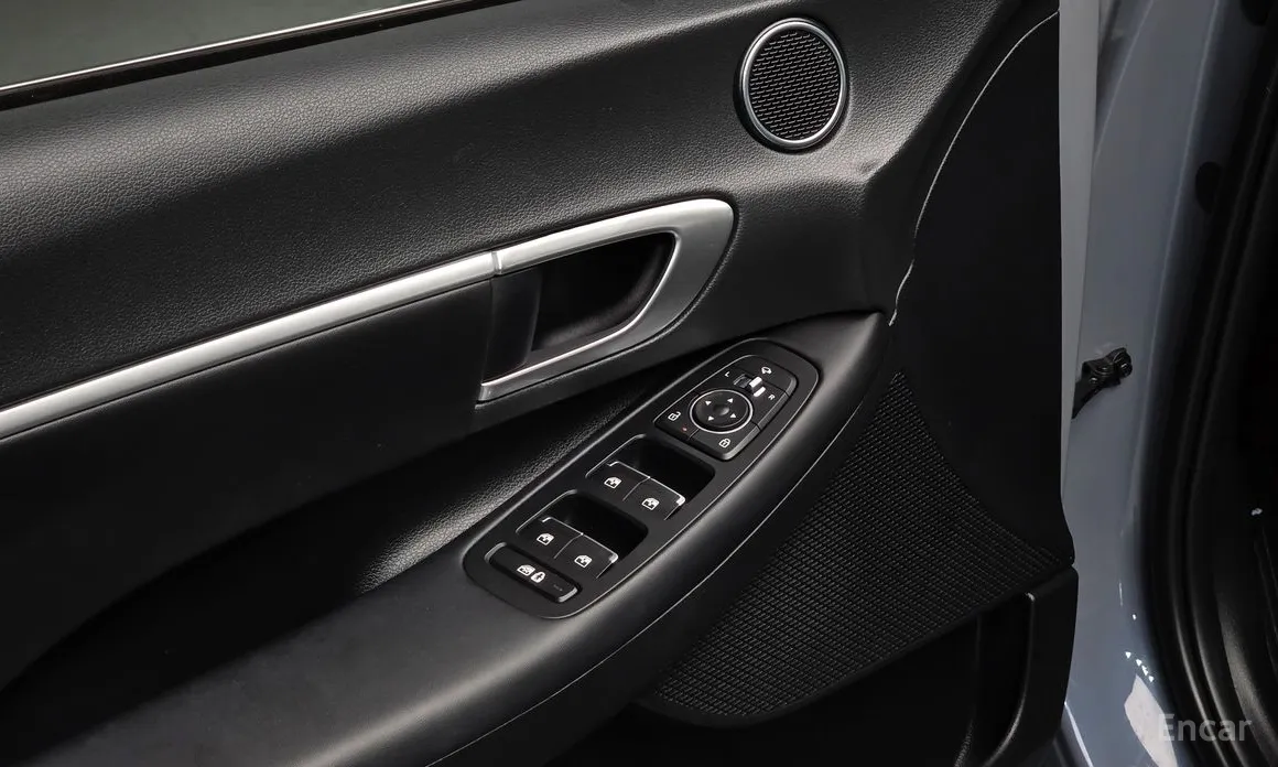 Фото 17 - Hyundai Sonata