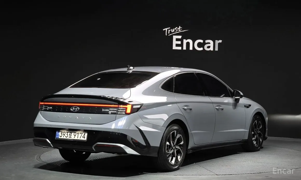 Фото 2 - Hyundai Sonata