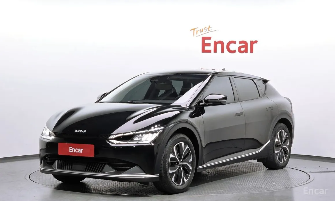 Фото 1 - Kia EV6