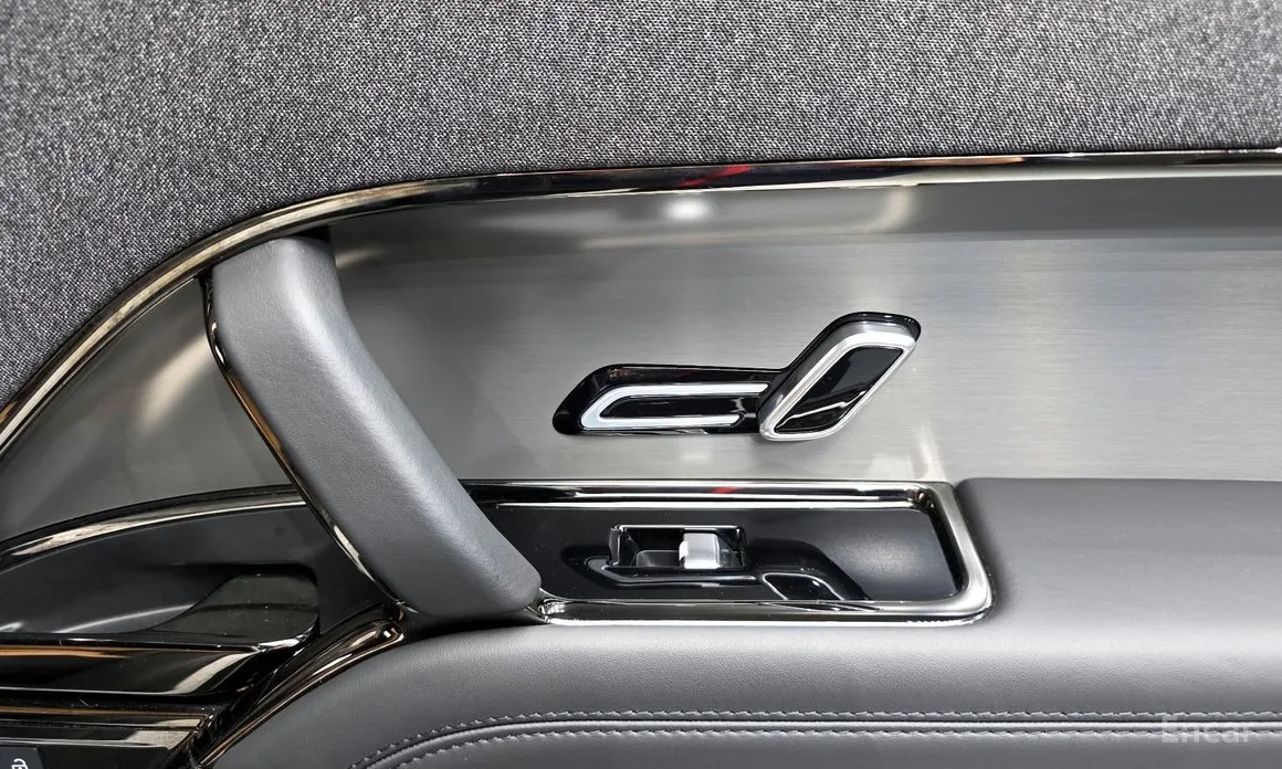 Фото 19 - Land Rover Range Rover Sport