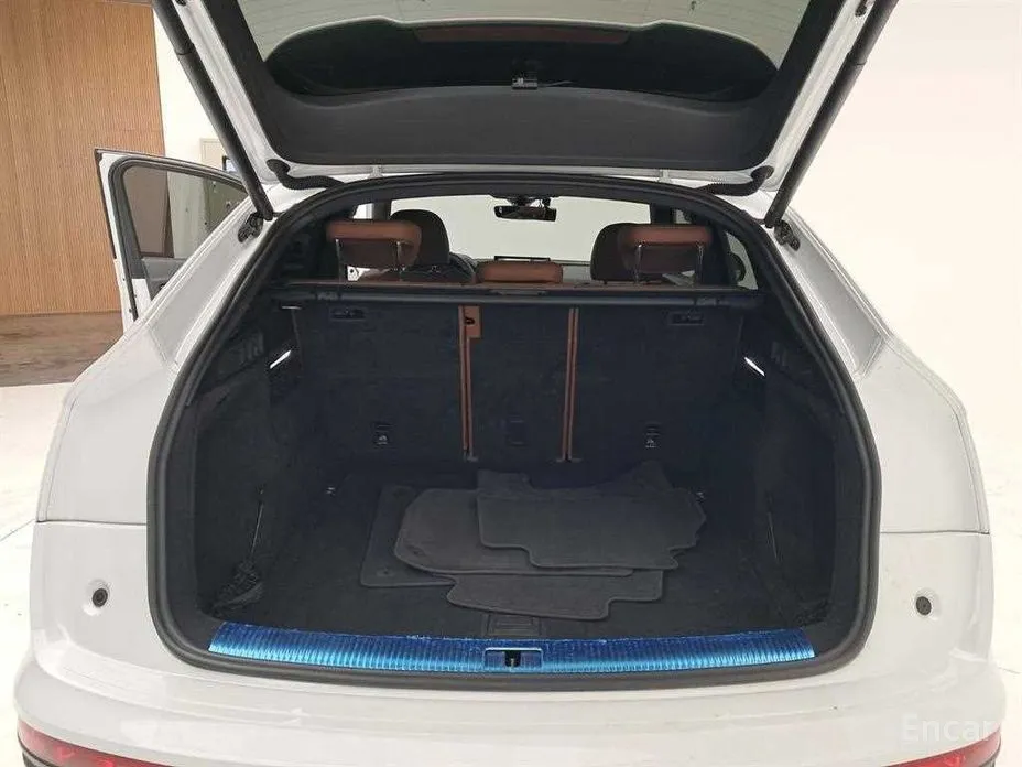 Фото 17 - Audi Q5