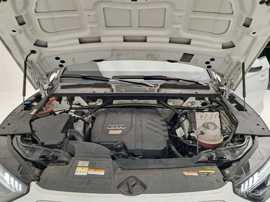 Фото 19 - Audi Q5