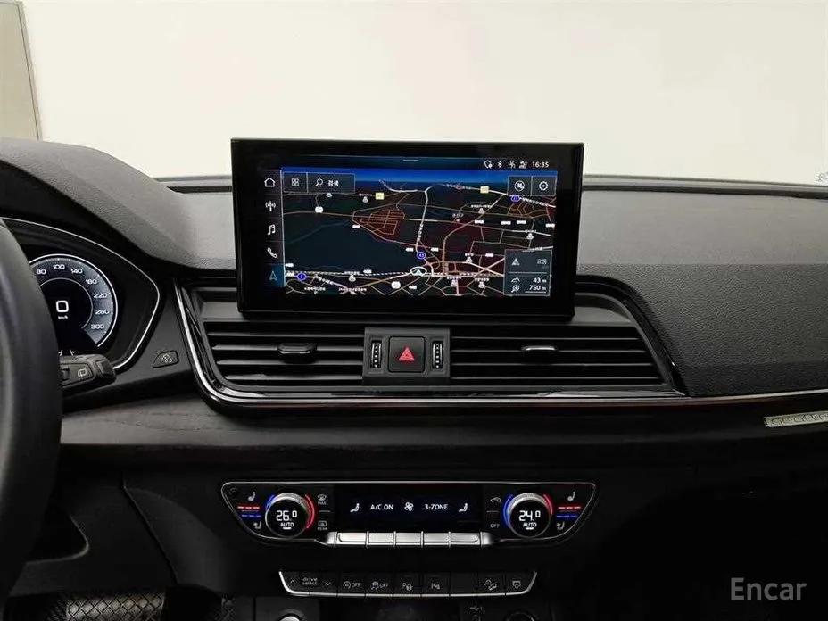 Фото 9 - Audi Q5