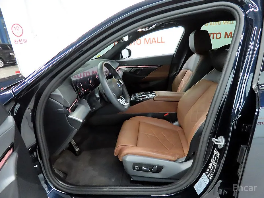 Фото 6 - BMW 5 Series