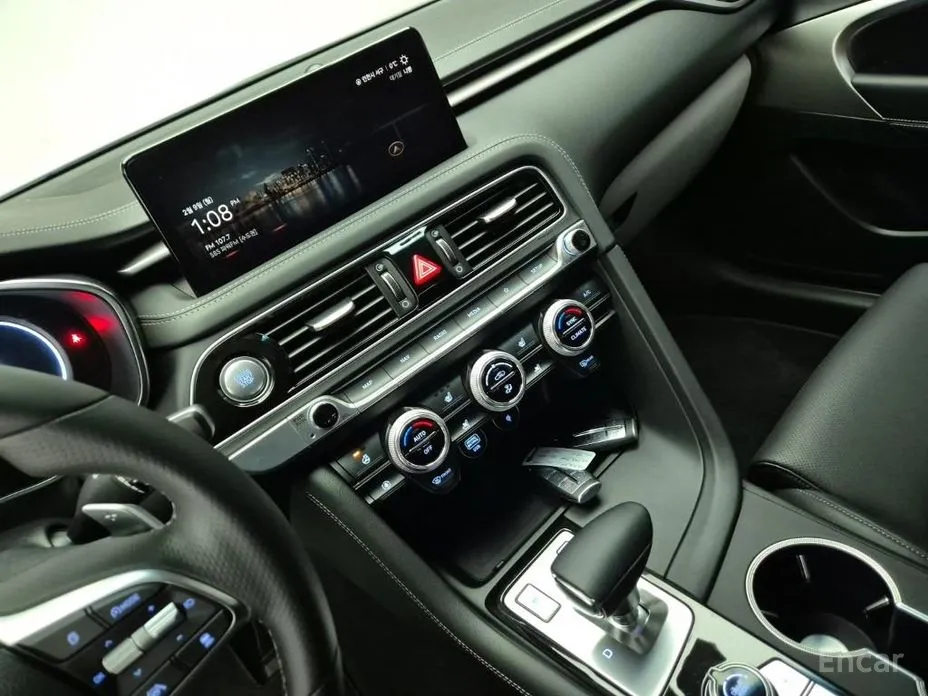 Genesis G70 2020 Gasoline 2.0T 4WD