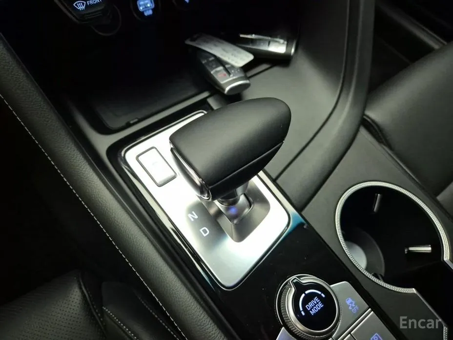 Genesis G70 2020 Gasoline 2.0T 4WD