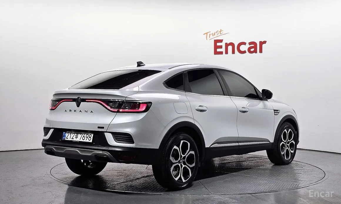 Фото 2 - Renault Arkana