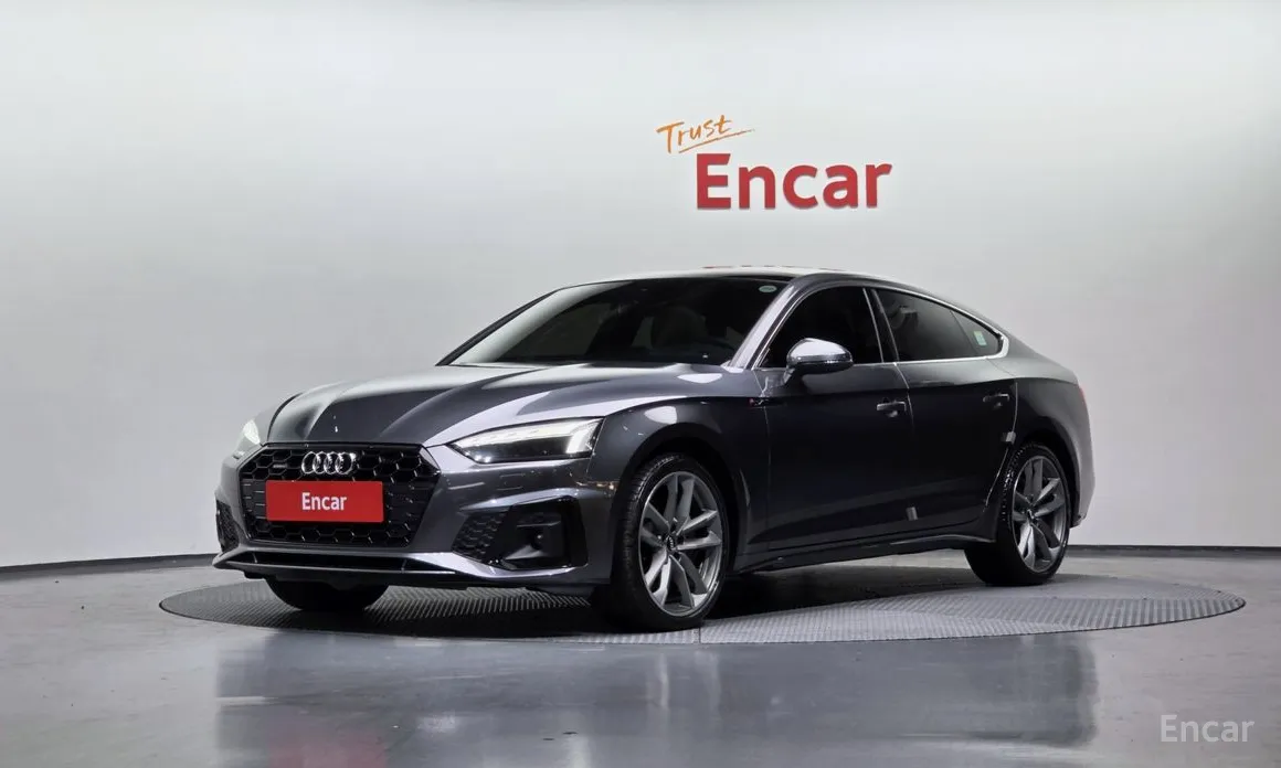 Фото 1 - Audi A5