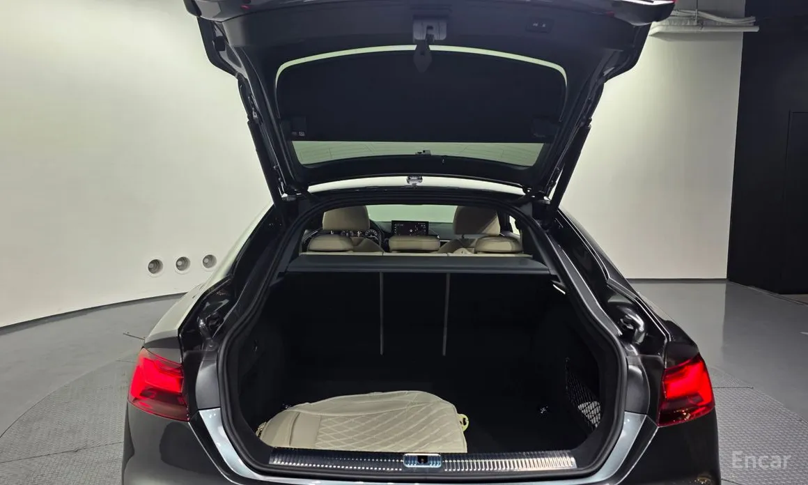 Фото 20 - Audi A5