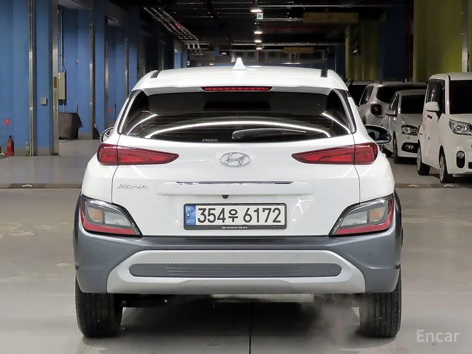 Фото 3 - Hyundai Kona