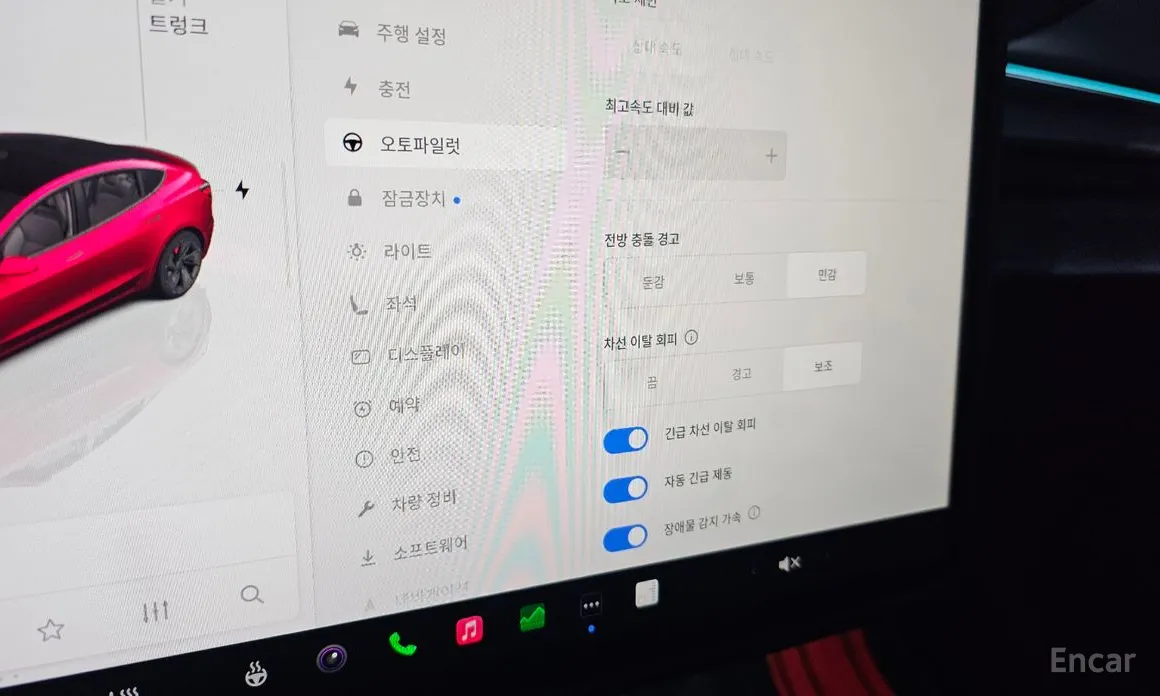 Фото 16 - Tesla Model 3