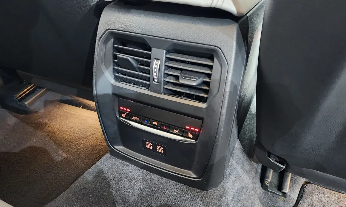 Фото 18 - BMW M3