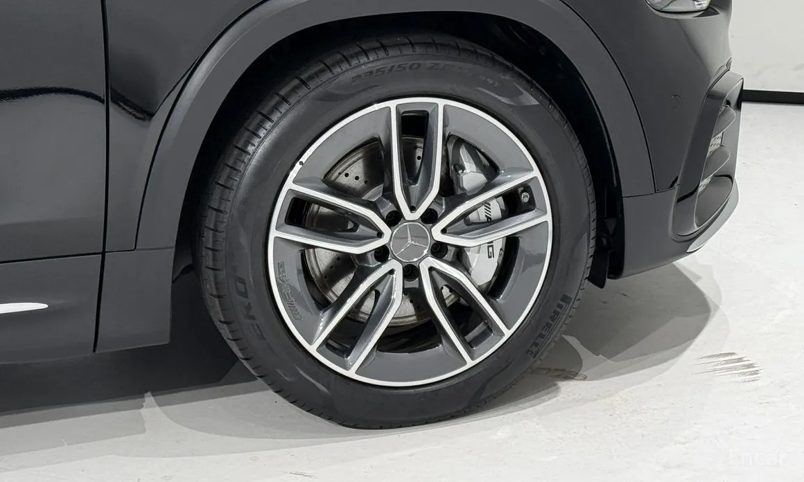 Фото 5 - Mercedes-Benz GLB-Class