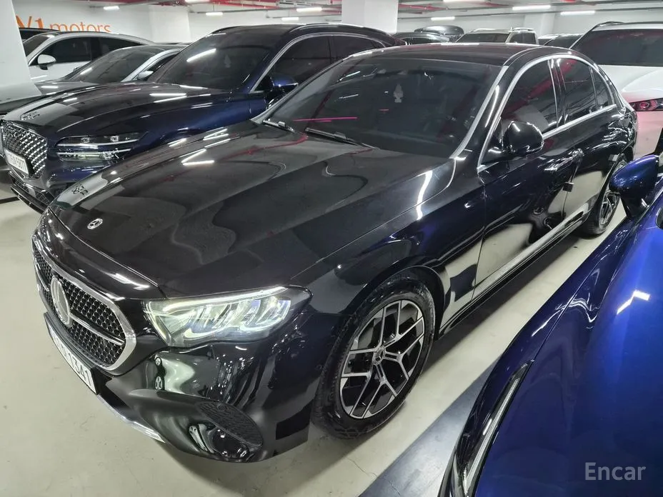 Фото 1 - Mercedes-Benz E-Class