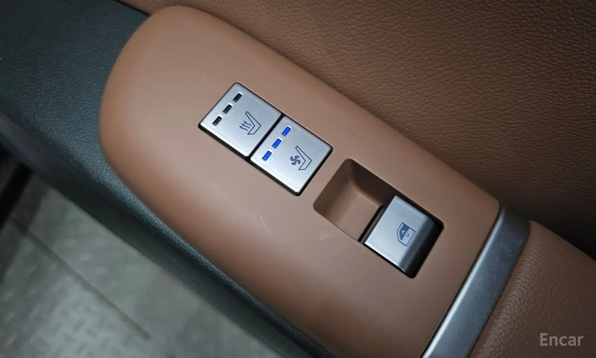 Zdjęcie 19 - Hyundai Grandeur
