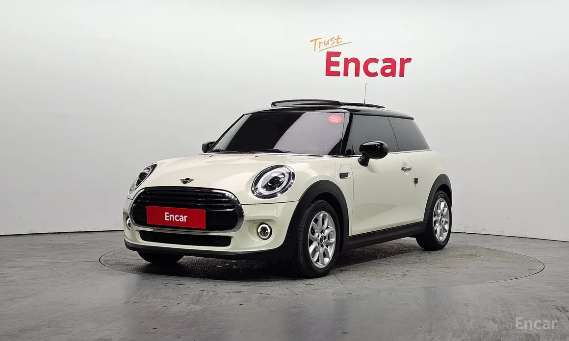 Фото 1 - Mini Cooper