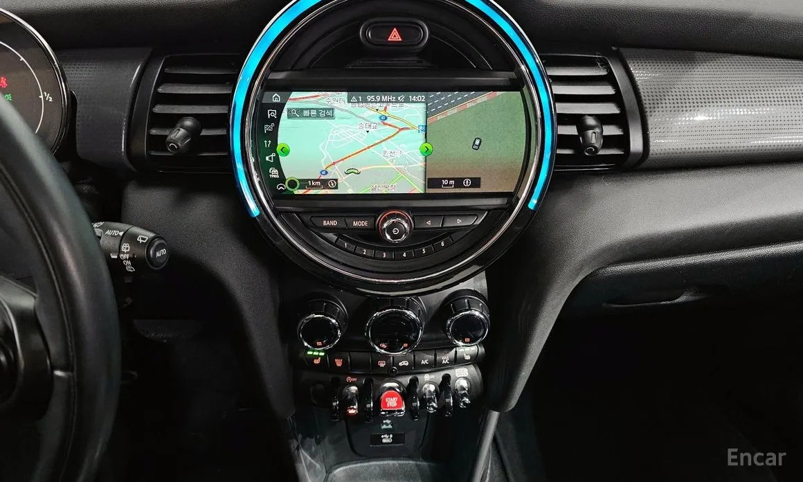 Фото 14 - Mini Cooper