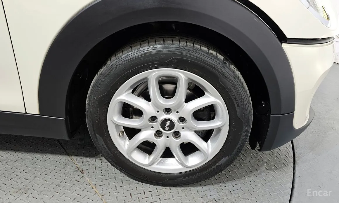 Фото 5 - Mini Cooper