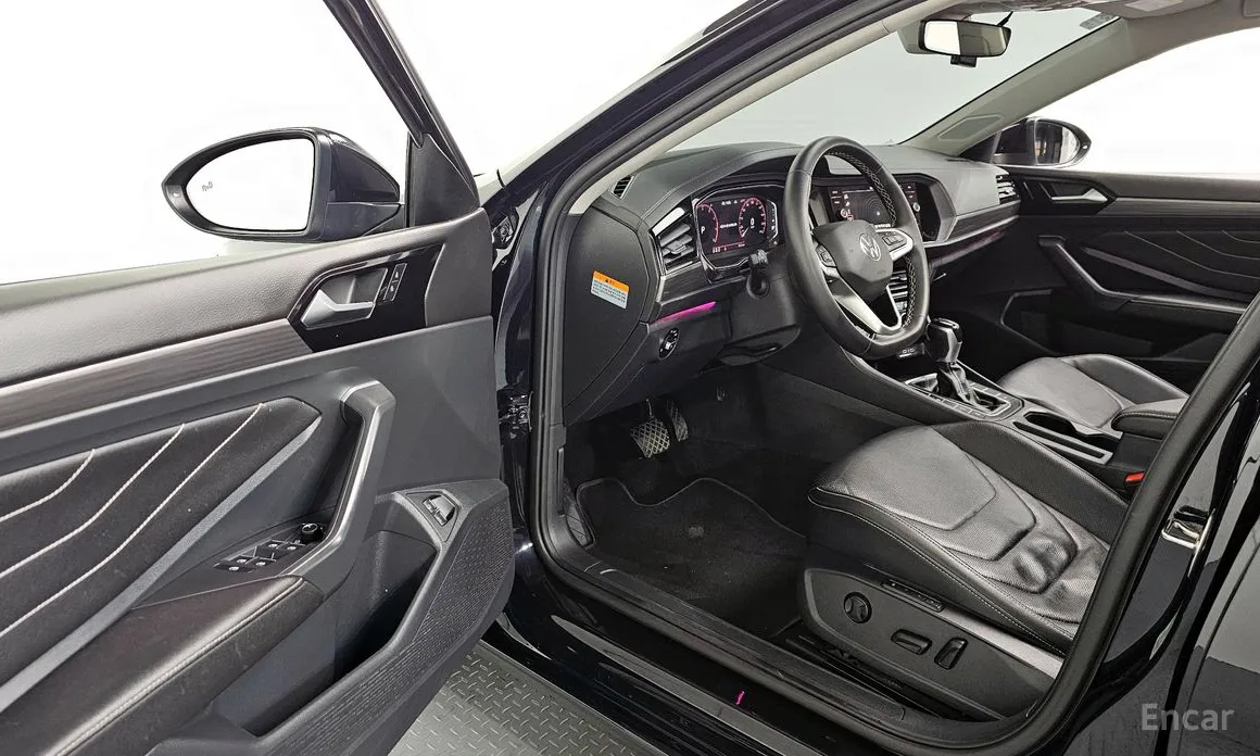 Фото 11 - Volkswagen Jetta