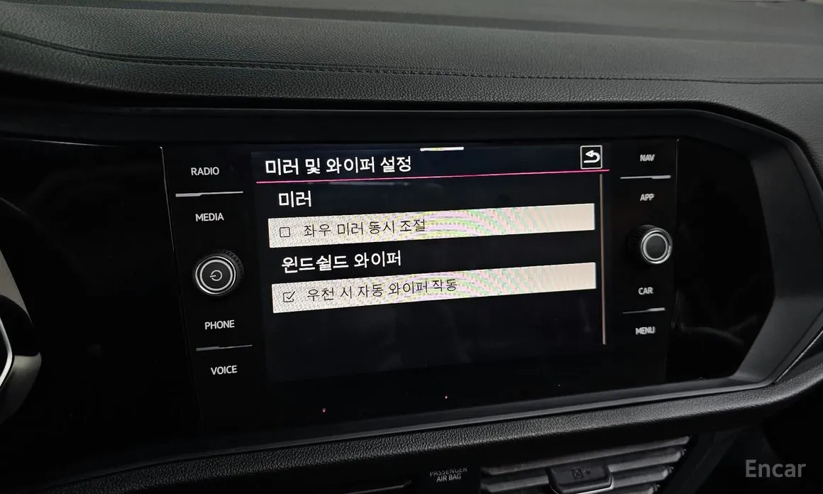 Фото 16 - Volkswagen Jetta