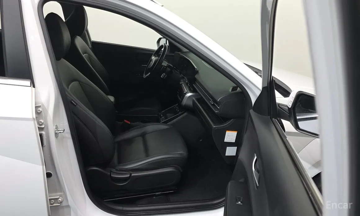 Фото 11 - Hyundai Kona