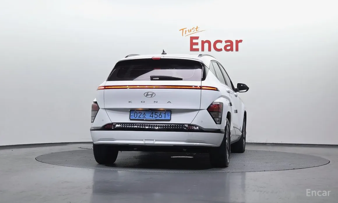 Фото 4 - Hyundai Kona