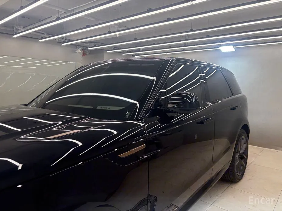 Фото 2 - Land Rover Range Rover Sport