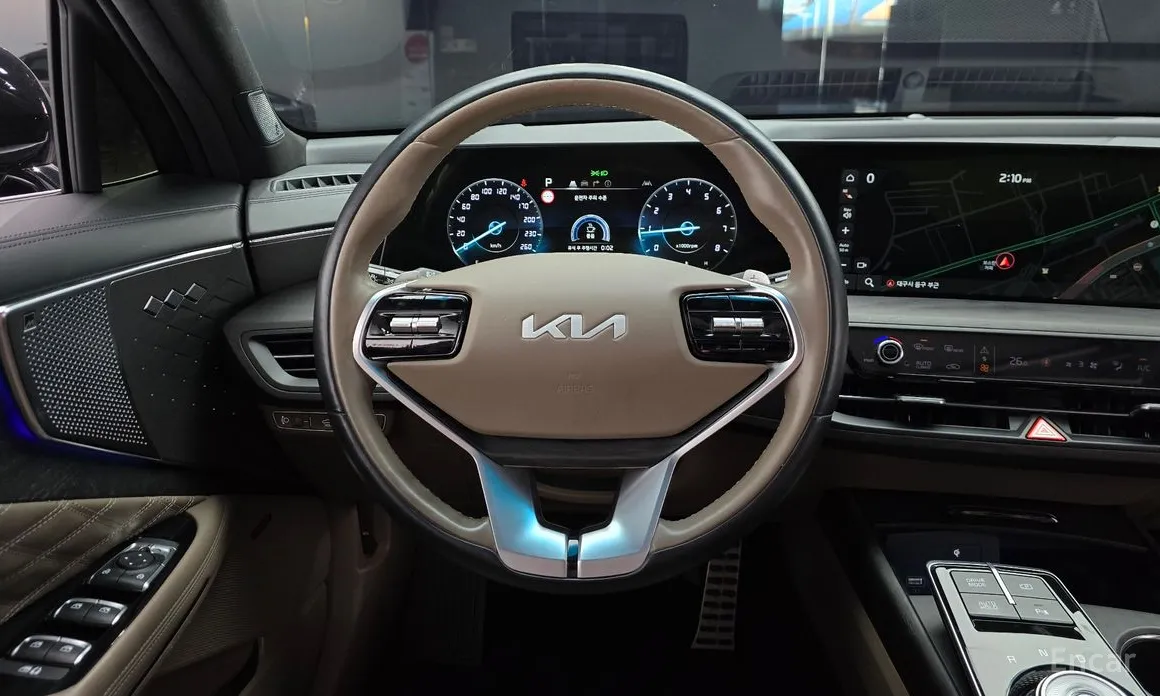 Фото 13 - Kia K8