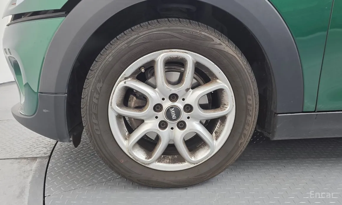 Фото 5 - Mini Cooper