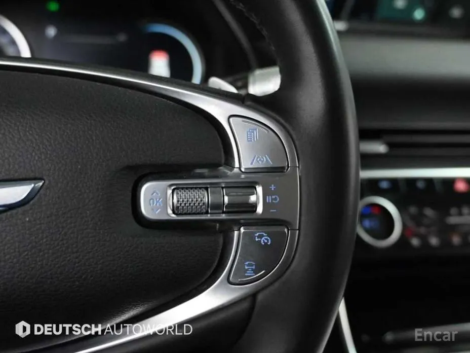 Фото 18 - Genesis GV80