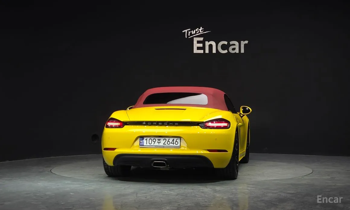 Фото 4 - Porsche 718