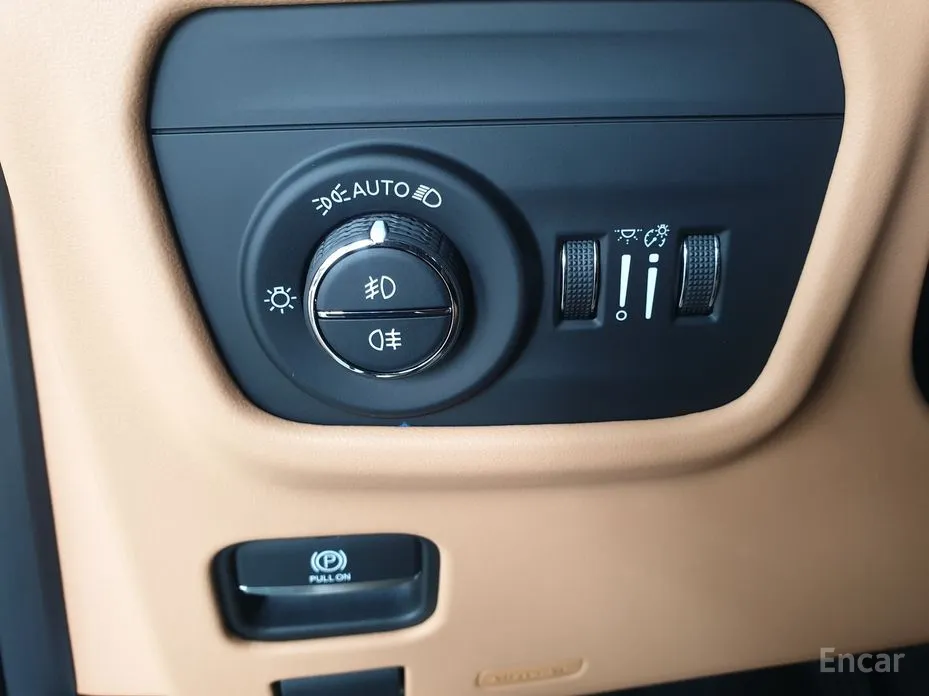 Фото 13 - Jeep Cherokee