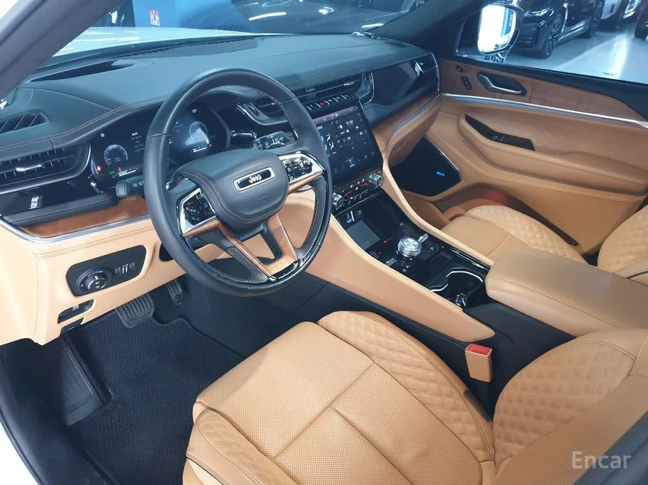 Фото 7 - Jeep Cherokee