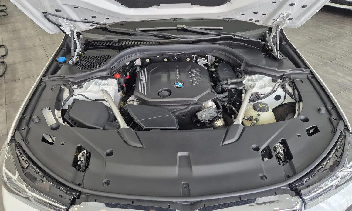 Фото 6 - BMW Gran Turismo