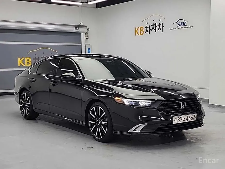 Фото 4 - Honda Accord