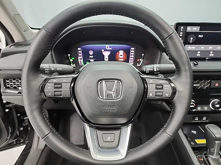 Фото 9 - Honda Accord