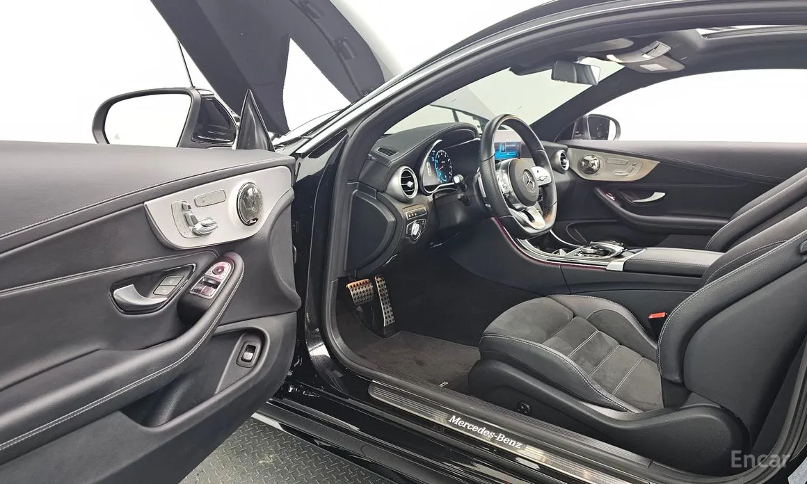 Фото 11 - Mercedes-Benz C-Class