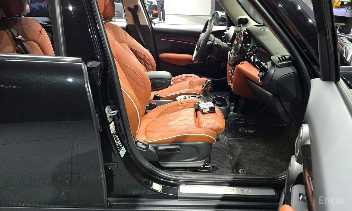 Фото 11 - Mini Cooper