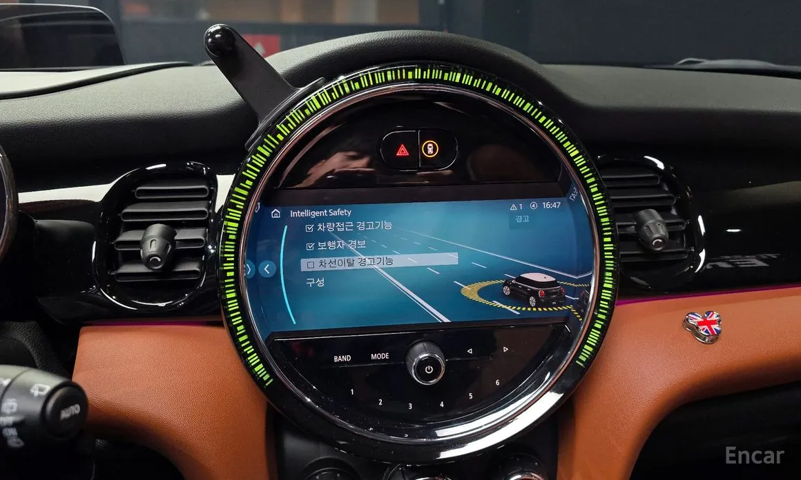 Фото 15 - Mini Cooper