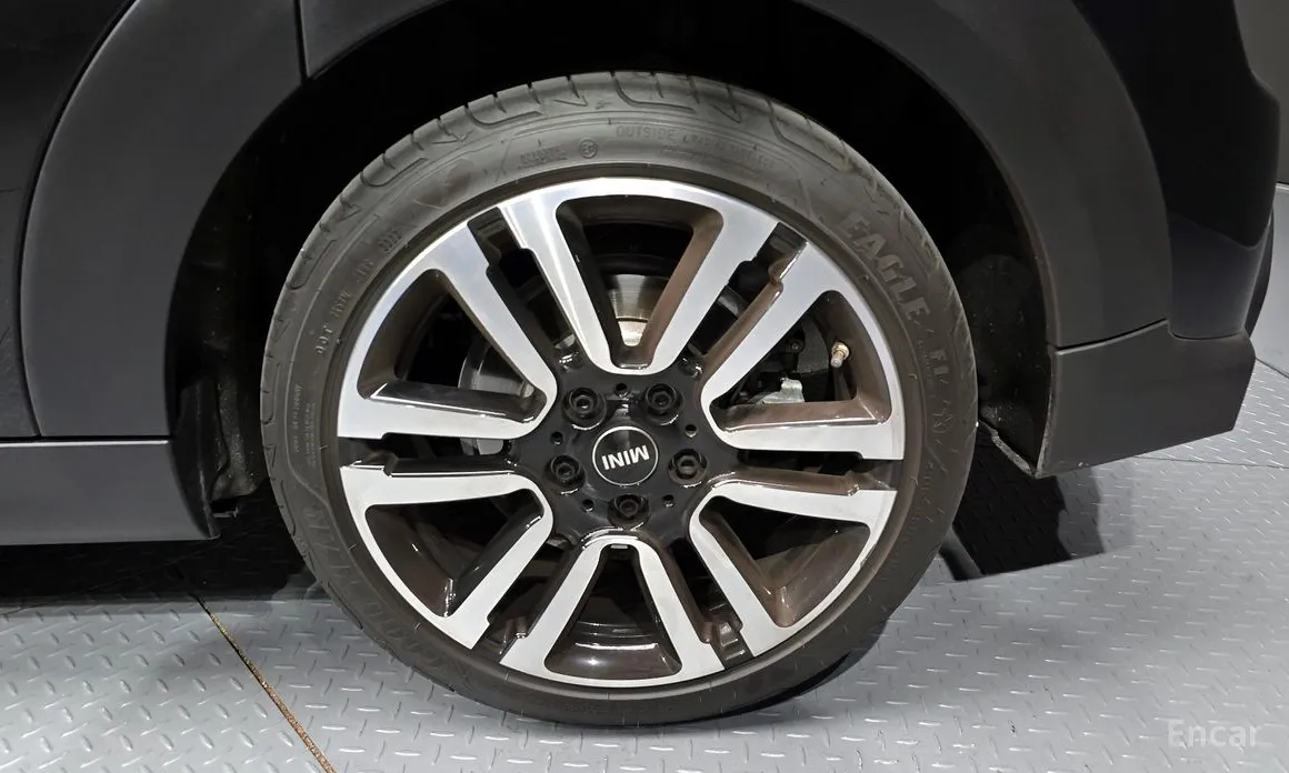 Фото 5 - Mini Cooper