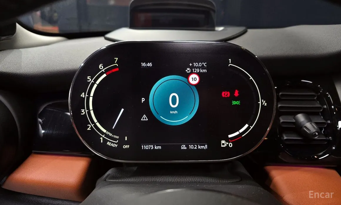 Фото 8 - Mini Cooper