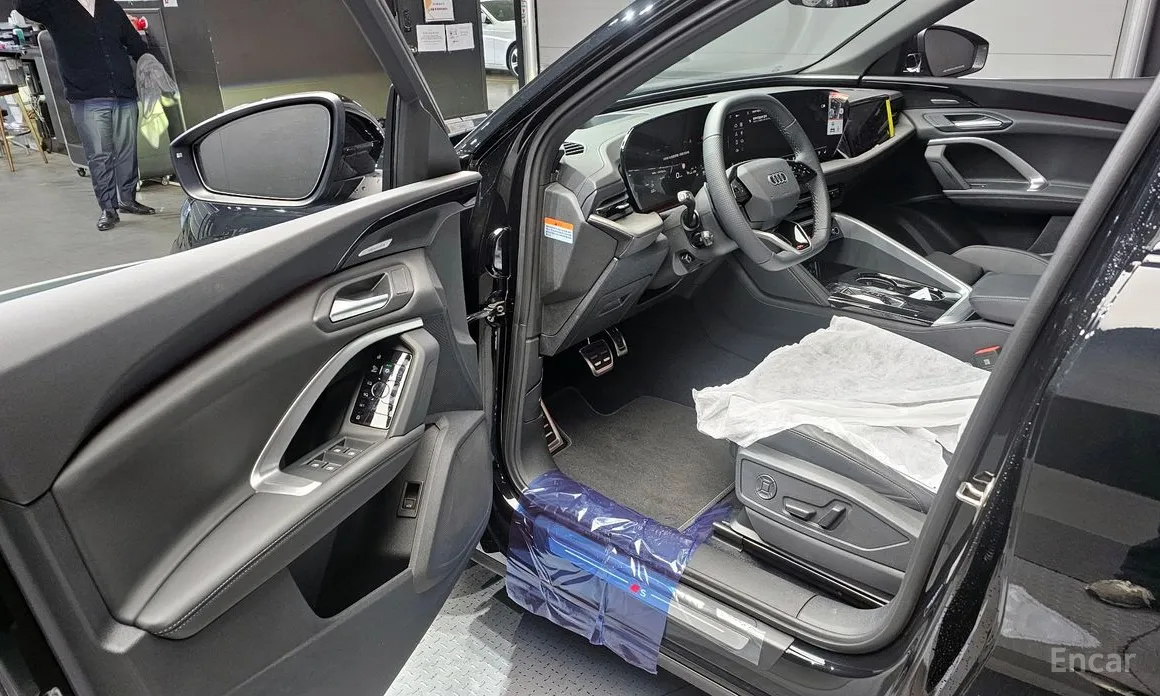 Фото 10 - Audi Q5